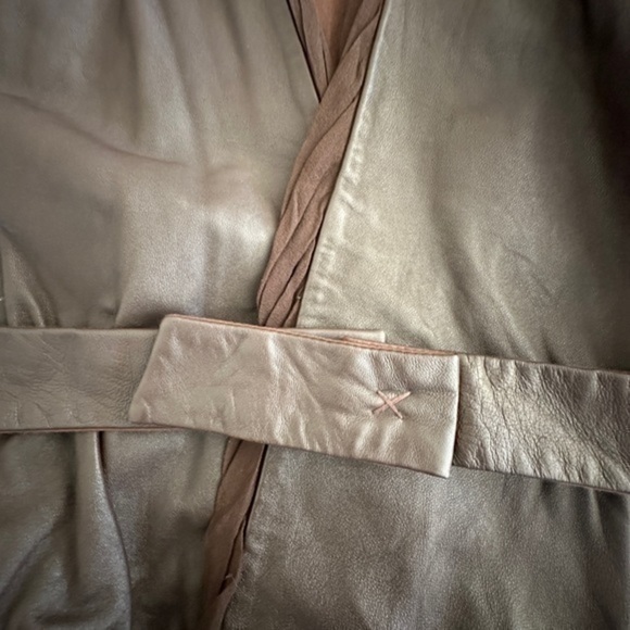 BCBGMAXAZRIA Brown Leather Waist Length Jacket Size M - Picture 11 of 11
